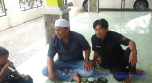Wakil Bupati Karawang  bersama wartawan MMN.