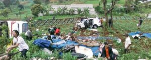Lagi-lagi !, Kecelakaan Beruntun di Jalan Raya Puncak Cianjur
