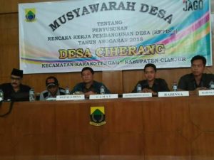 Desa Ciherang Gelar Rapat Internal Musyawarah Desa, Tampung Aspirasi Masyarakat