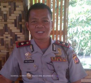 Sadis!!! Diduga Suami Tusuk Istri Dengan Sajam Hingga Tewas Bersimbah Darah