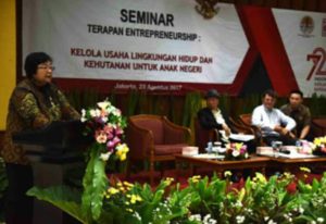 Menteri LHK: Diperlukan Terobosan Mengintegrasikan Konsep Kewarganegaraan (citizenship) dan Kewirausahaan (entrepreneurship) Dalam Kelola Hutan