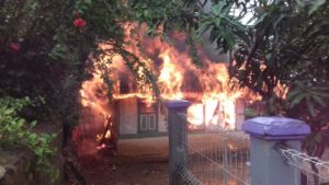 Gara Gara Tungku, Sebuah Rumah Ludes Terbakar