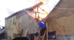 3 Rumah Warga di Pemukiman Padat Penduduk Ludes Dilalap Si Jago Merah