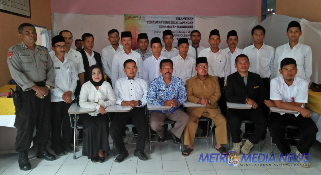 Panwascam Naringgul Lantik 11 PPL Pengawas Pemilihan Lapangan
