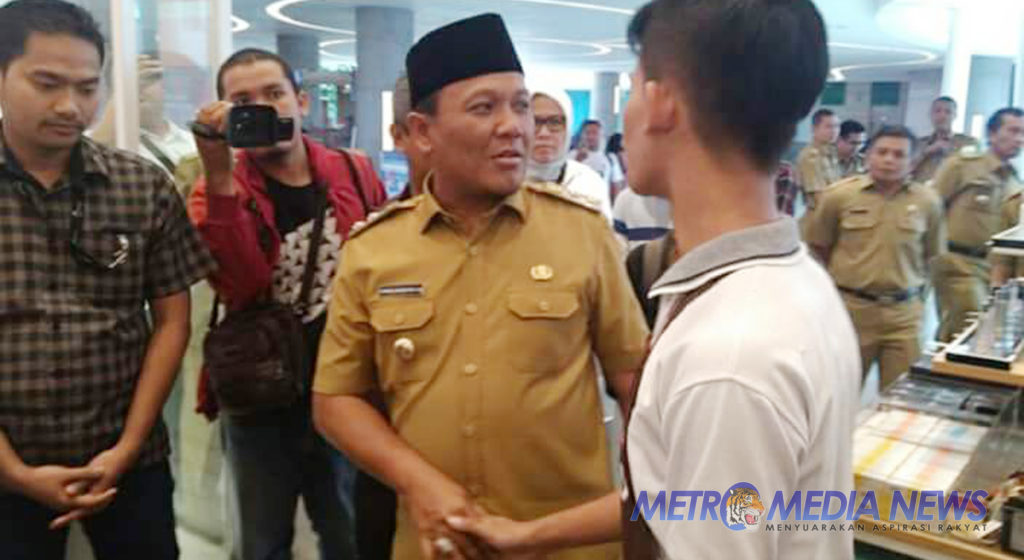 Viral Karyawan Mall Diancam Mau Ditembak, Wakil Bupati Karawang Berang