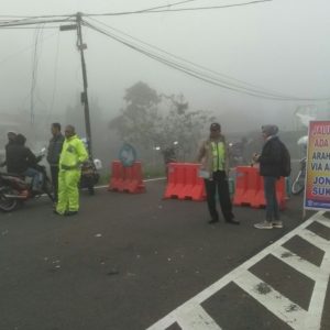Hotel dan Restoran Merugi Hingga 1 Miliar, Dampak Penutupan Jalur Puncak Pass