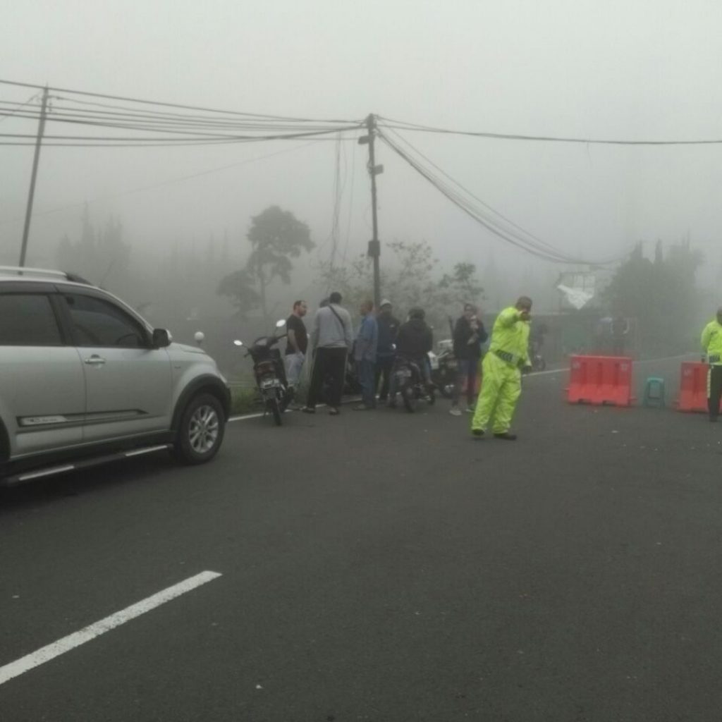 Buka Jalur Alternatif Puncak II