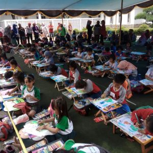 Lomba Mewarnai Meriahkan HUT PWI ke 72 di Cianjur