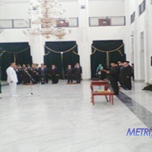 Gubernur Jabar Resmi Melantik Ating Rusnatim Sebagai Wakil Bupati Subang Sisa Masa Jabatan 2013-2018