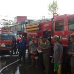 Tabung Gas Setrika Uap Meledak, Tiga Tempat Usaha Milik Warga Terbakar IMG-20180324-WA0003
