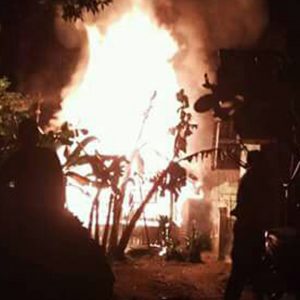 Ditinggal Masak, Rumah Ludes Dilalap Si Jago Merah