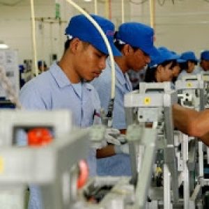 THR untuk Karyawan Swasta Dipotong Pajak