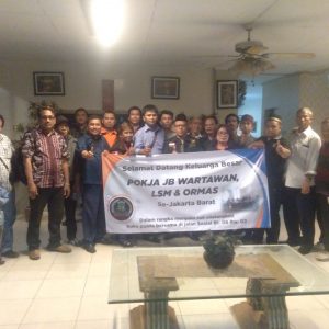 Pokja Wartawan, LSM & Ormas Jakarta Barat Gelar “Bukber”