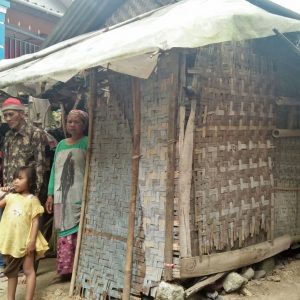 Abah Entis, Mantan Pejuang Kemerdekaan Hidup Miskin di Gubuk Reyot