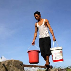 Selatan Kabupaten Garut, Warga Neglasari Keluhkan Air Bersih
