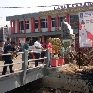 Budaya Gotong Royong, Lapas Kelas IIA Karawang Gelar Jumat Bersih