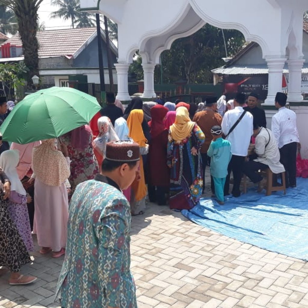 BAZ DKM Mesjid Jami Assa’adah Gelar Pembagian Zakat Mal