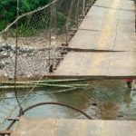 Jembatan Gantung Bojong Cihikeu Rusak, Akses Jalan Sementara Ditutup cymera_20190109_024950-1439973706.jpg