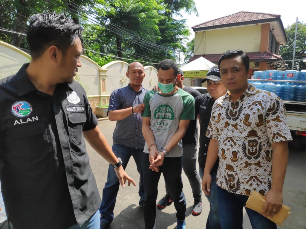 Terjerat Narkoba, Mantan Finalis Indonesian Idol di Bekuk Polisi