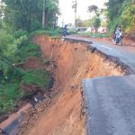 Selain Banjir, Jalur Jalan Provinsi Sukanagara Ambles IMG-20190321-WA0052.jpg