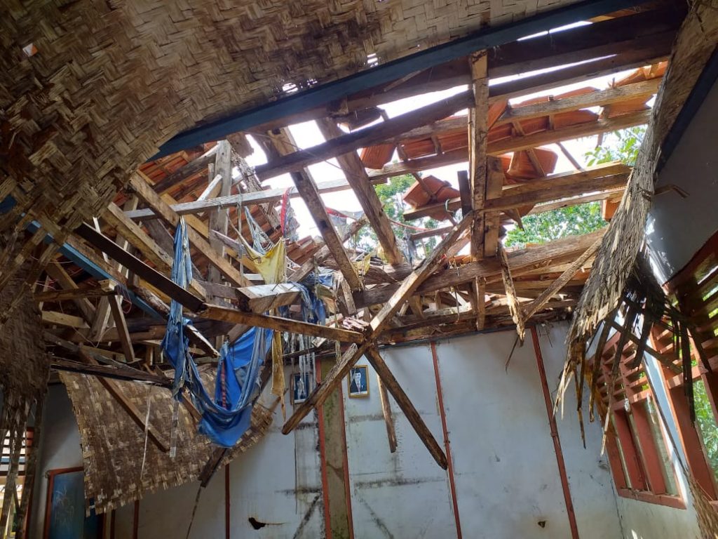 Memprihatinkan, Sekolah Ambruk di Cianjur Selatan Belum Tersentuh Bantuan