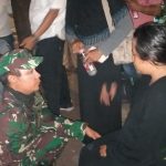Sisi Kemanusiaan Prajurit TNI Terhadap Wanita Berkostum Hitam yang Dicurigai Sebagai Pengantin IMG-20190525-WA0009.jpg