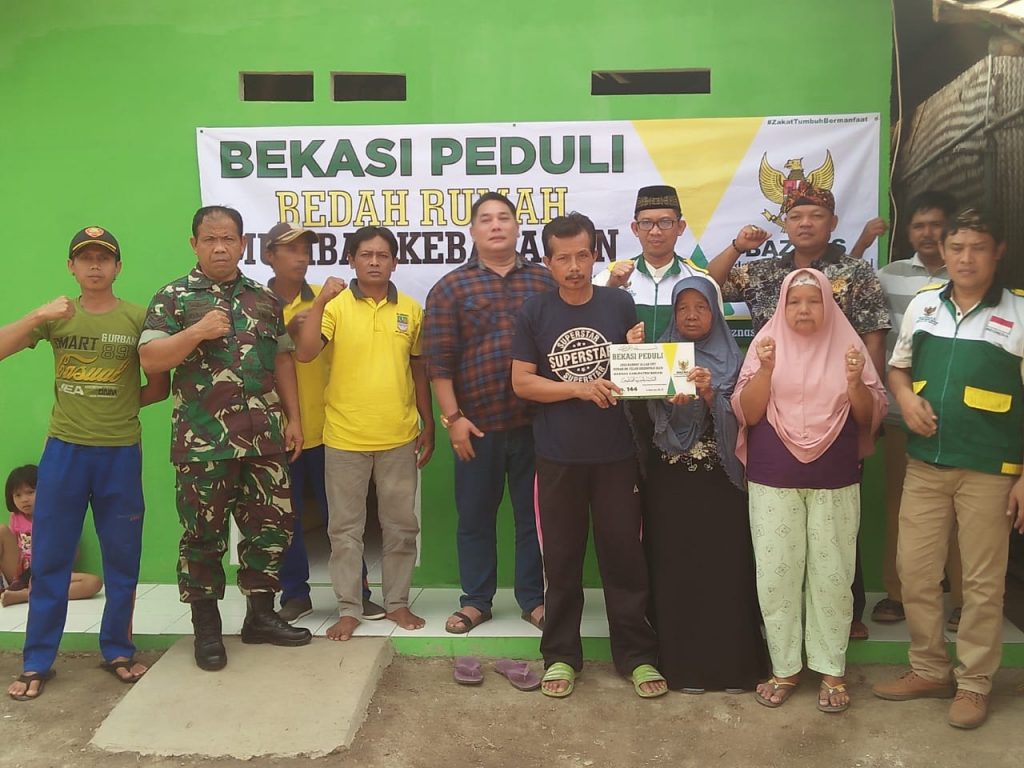 Bekasi Peduli, Basnaz Resmikan Rumah Korban Kebakaran