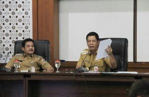 Antisipasi Musim Hujan, Wali Kota Jakbar Minta Pengurasan Saluran Digencarkan