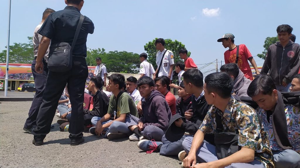 Ratusan Pelajar di Cianjur Diamankan Polisi Saat Hendak ke Jakarta