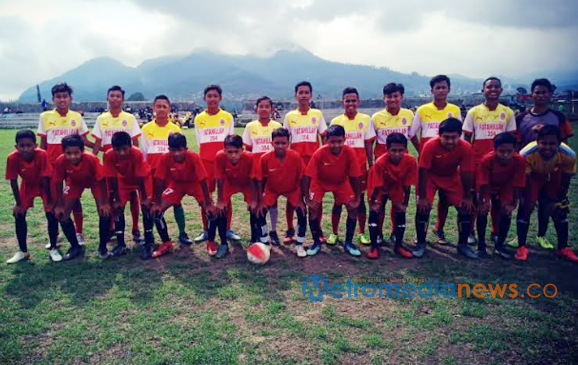 Laga Persahabatan, Putra Yudha FC VS Fatahillah Surabaya