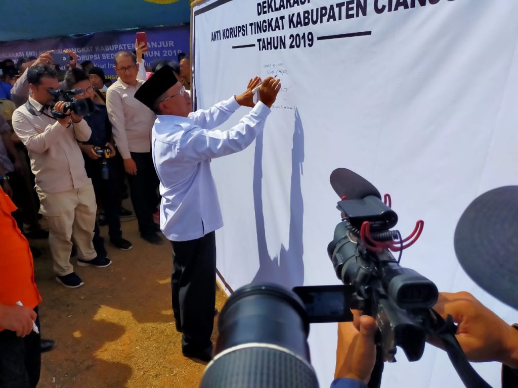 Plt Bupati Pimpin Deklarasi Anti Korupsi di Cianjur