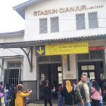 Jelang Libur Tahun Baru, Stasiun KA Siliwangi Alami Kenaikan Penumpang Hingga 40 Persen IMG-20191226-WA0072.jpg