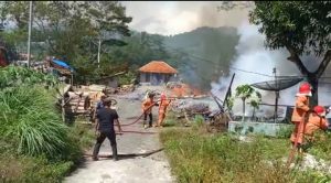 Rumah Warga dan Tempat Ibadah di Cianjur Ludes Dilalap Si Jago Merah