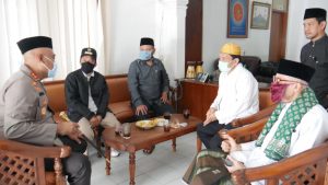 Kapolres Cianjur dan Tokoh Agama ajak Warga Sholawat dan Berdoa untuk Cianjur Zona Hijau dari Covid-19