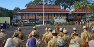 Bupati Garut Geram, Pejabat Dinas Koperasi dan UMKM Ketahuan Jarang Apel Pagi