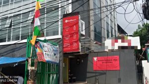 Berita Foto: Hotel RedDoorz di Jalan Petojo Barat 3 Disegel Petugas