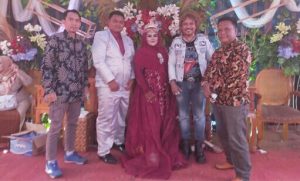 Komar “Preman Pensiun” Meriahkan Pernikahan Putri Pimpinan Metro Media News