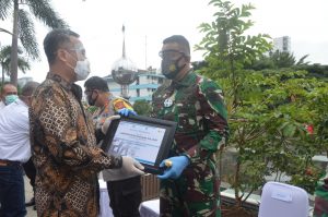 Dukungan Pemulihan Listrik, Dandim Cianjur Terima Penghargaan PT PLN