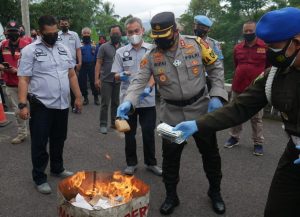 Polres Cianjur Musnahkan Ribuan Miras dan Narkoba
