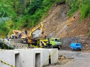 Tebing Cicatang Naringgul Kini Dikupas dan Diperbaiki