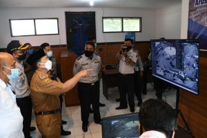 Bupati Cianjur tinjau CCTV Dishub