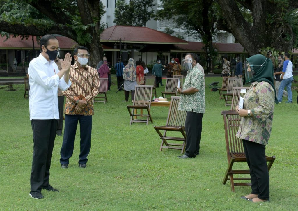 Presiden Jokowi Instruksikan Jajarannya Bersiap Jalankan Program Vaksinasi Covid-19