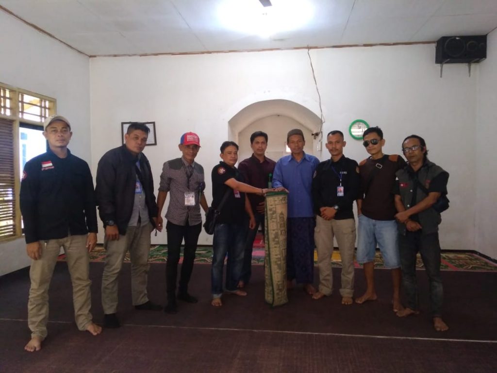 Bentuk Kepedulian Sosial, Metro Media Berikan Bantuan untuk Ponpes