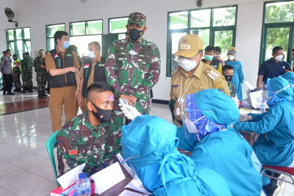 Ratusan Prajurit Kodim 0608/Cianjur Gelar Vaksinasi Covid-19