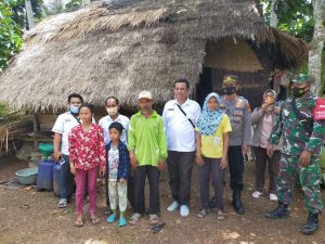 Forkopimcam Naringgul Akan Bantu Buatkan Rumah Layak Huni untuk Keluarga Amanah