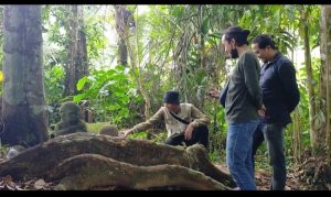 Tim The Lodge Maribaya Bandung Survei Lokasi Batu Rompe dan Batu Arca di Balegede