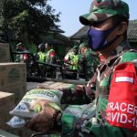 Ringankan Beban Masyarakat, Kodim 0608/Cianjur dan ACT Bagikan Sembako img-20210409-wa00193090795095750690940.jpg