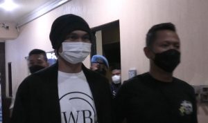 Musisi EAP Jalani Pemeriksaan Kesehatan, Polisi : Hasil nya Sehat dan Urine Positif THC