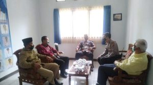 Jabat Kapolsek, Iptu Sigit Langsung Gelar Silaturahmi dengan Forkopincam dan Tokoh Masyarakat