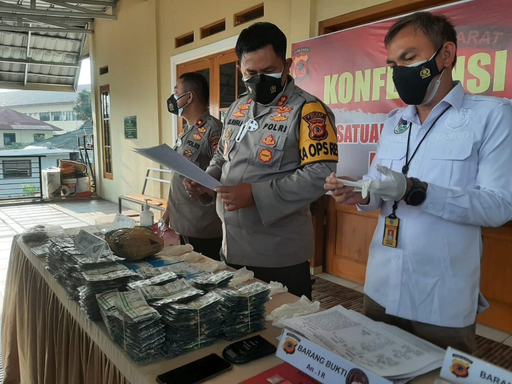 Nekat Jual Sabu, Sopir Angkot di Cianjur Ditangkap Polisi